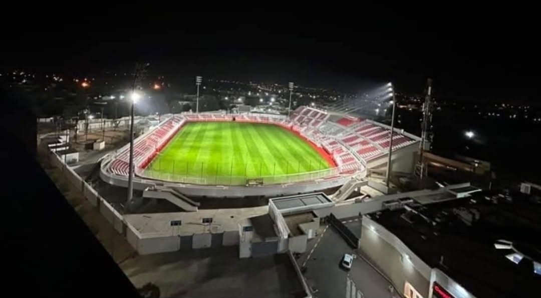 الملعب الشرفي بمكناس يحتضن مباريات الجيش الملكي في دوري أبطال أفريقيا