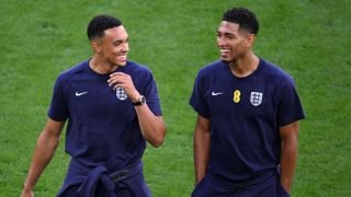 ترنت ألكسندر أرنولد يفتح الباب لريال مدريد: هل يقترب الرحيل عن ليفربول؟