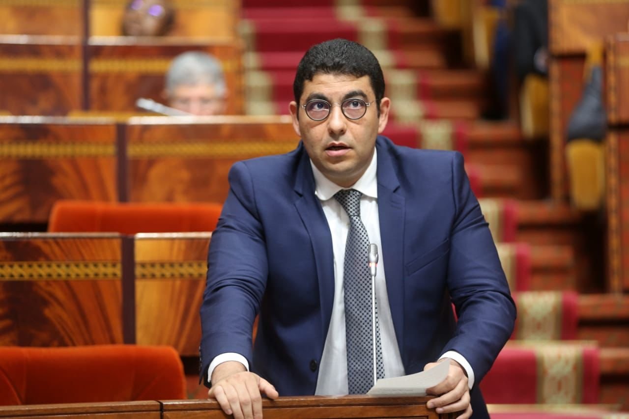 تصريح برلماني : “شروط تعجيزية” للحصول على الدعم تبتغي “إعدام” مقاولات في الصحافة