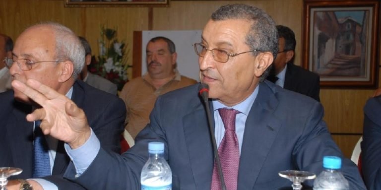 الحكم على الرئيس الأسبق للرجاء “محمد أوزال” بالسجن ل3 سنوات ونصف حبسا نافذا