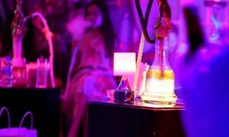 مراكش :تقارير صادمة تهم 50 مقهى للشيشة واغلاق 31 فندقا ودور الضيافة