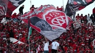 “قرارات العصبة تحت المجهر: برلمان الوداد يندد بالتمييز وغياب العدالة”