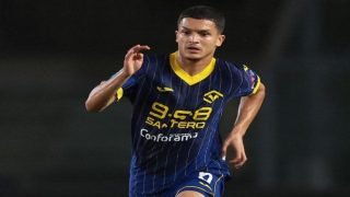 رضا بلحيان وسط اهتمام أندية كبرى من بينها أولمبيك مارسيليا