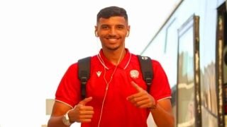 الحارس الشاب عمر أقزداو يُوقع عقده مع الوداد الرياضي حتى 2029