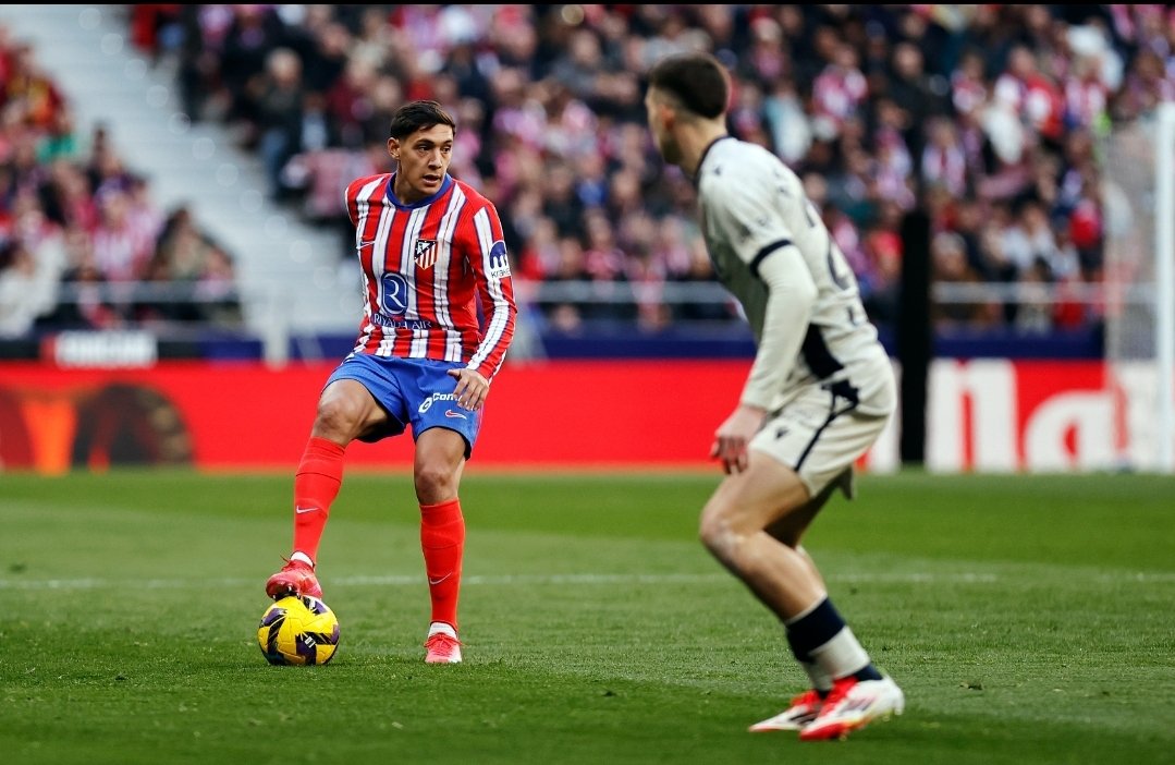 أتلتيكو مدريد يعتلي صدارة الليغا بفوز ثمين على أوساسونا