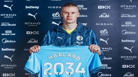 مانشستر سيتي يربط هالاند حتى 2034 براتب قياسي