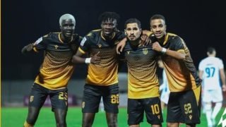 اتحاد تواركة يكتسح شباب السوالم بثلاثية ويبتعد عن مناطق الخطر