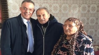 فوزي لقجع يزور أحمد فرس للاطمئنان على صحته