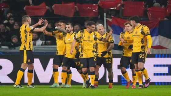 لاوتارو يقود إنتر لانتصار ثمين أمام سبارتا براغ ويضمن خوض الملحق الأوروبي