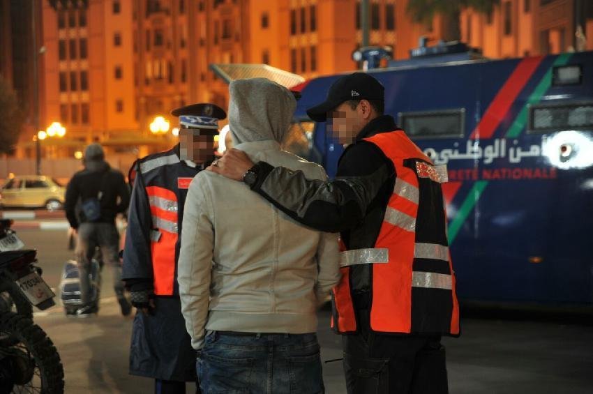 حملة أمنية نوعية بتنغير تسفر عن اعتقال 19 متورطاً في ترويج المخدرات وماء الحياة