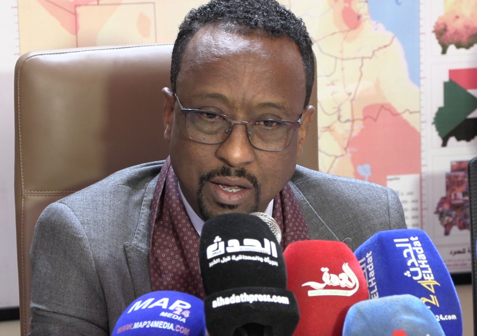 فيديو : وزير الإعلام السوداني من الرباط : “ الإمارات متهمة بدعم قوات الدعم السريع”