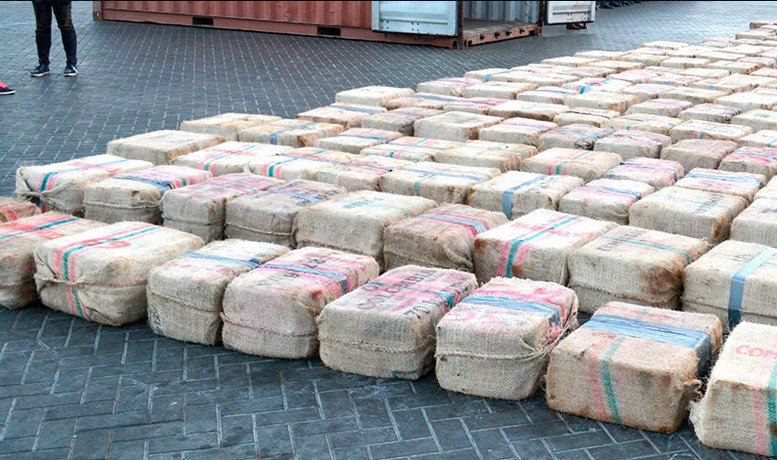 جزر الكناري.. حجز أكثر من 2طن من الحشيش بالتعاون مع “DGST”