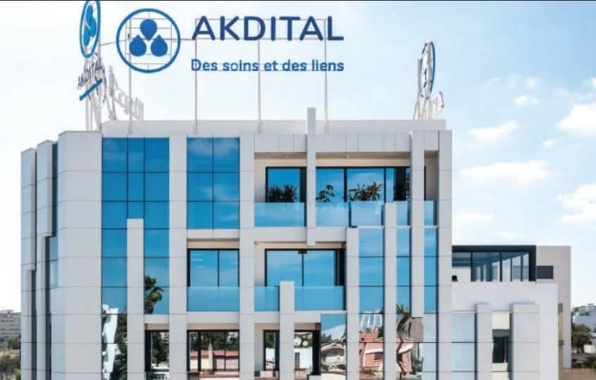 مجموعة ” أكديطال ” توضح موقفها بشأن شائعة استقطاب ممرضين أجانب