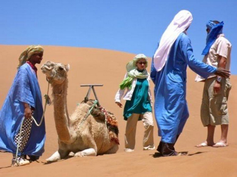 وزارة السياحة تعلن عن إطلاق تكوين للمرشدين السياحيين بالمغرب