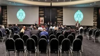 الرجاء الرياضي تحت وطأة العقوبات المالية: أزمة التعاقدات ومستقبل الرئاسة