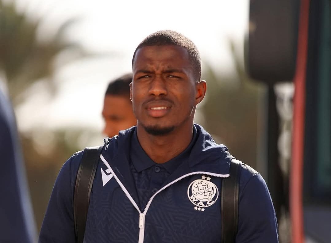 سيدي بونا عمار يودع الوداد برسالة مؤثرة قبل انطلاق رحلته في الإتحاد الليبي
