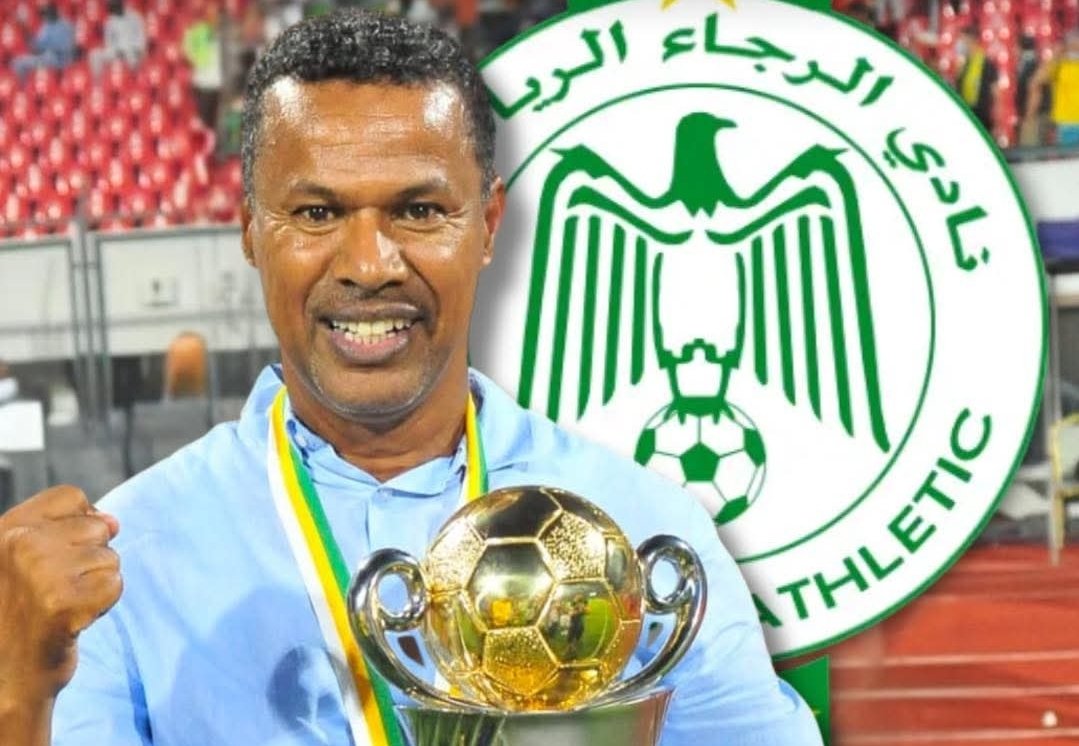 الشابي يعود لتدريب الرجاء الرياضي حتى نهاية الموسم