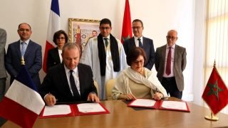 العيون // اتفاقية شراكة مغربية فرنسية لتطوير رياضة “البريكينغ” وتعزيز احترافيتها