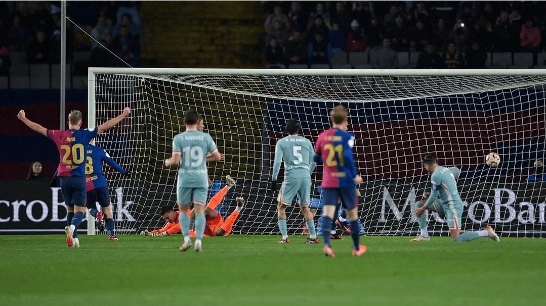 تعادل مثير بين أتليتيكو مدريد وبرشلونة في ذهاب نصف نهائي كأس ملك إسبانيا