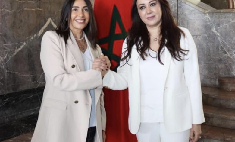 قصة صورة عمدة الدار البيضاء مع وزيرة إسرائيلية ؟