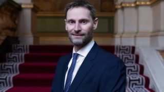 أليكس بينفيلد سفيرًا جديدًا لبريطانيا لدى المغرب