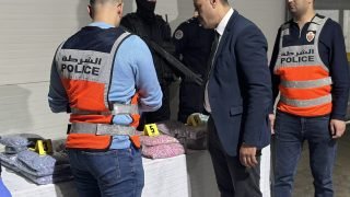 توقيف مروج مخدرات وبحوزته 1410 أقراص مخدرة في تيفلت