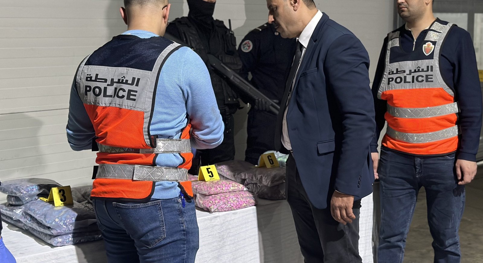 توقيف مروج مخدرات وبحوزته 1410 أقراص مخدرة في تيفلت