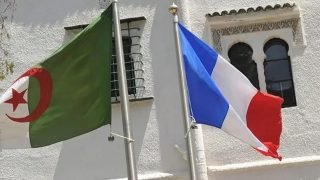 قائمة جديدة لأسماء جزائريين ترغب فرنسا في ترحيلهم إلى بلدهم