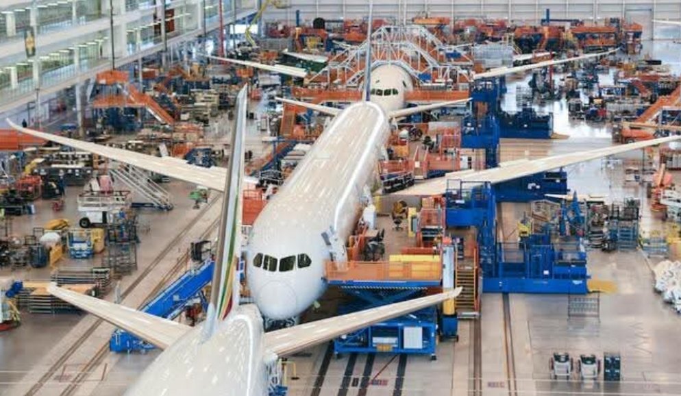 المغرب يعزز مكانته في صناعة الطائرات  بنسبة 14.2% في يناير 2025