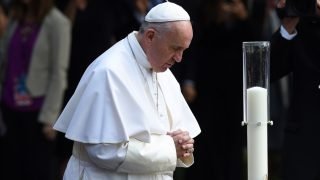 الفاتيكان يكشف تطورات جديدة حول الحالة الصحية للبابا فرنسيس