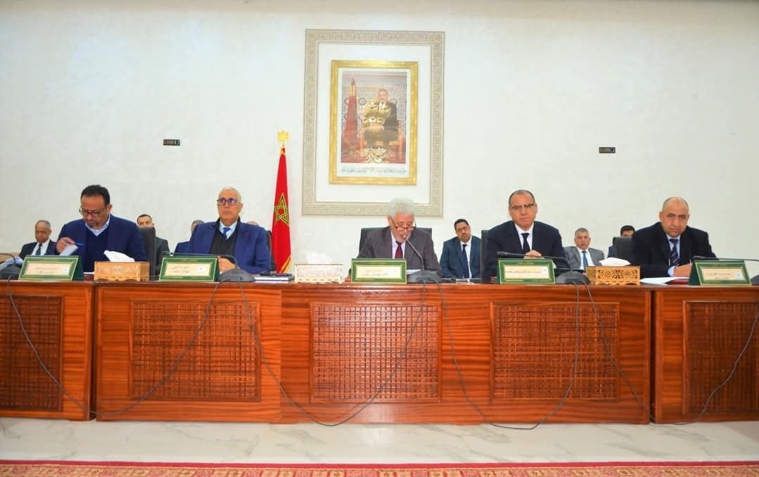 مجلس جهة فاس مكناس يصادق بالإجماع على 41 اتفاقية جاهزة تهم عدة قطاعات