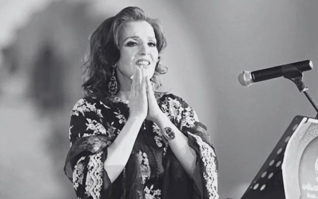 الفنانة المغربية نعيمة سميح في ذمة الله