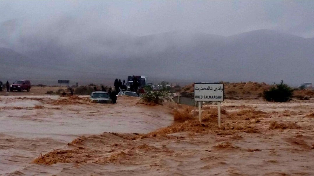 المغرب يتجاوز خطر المنخفض الجوي مع استمرار الاضطرابات الجوية