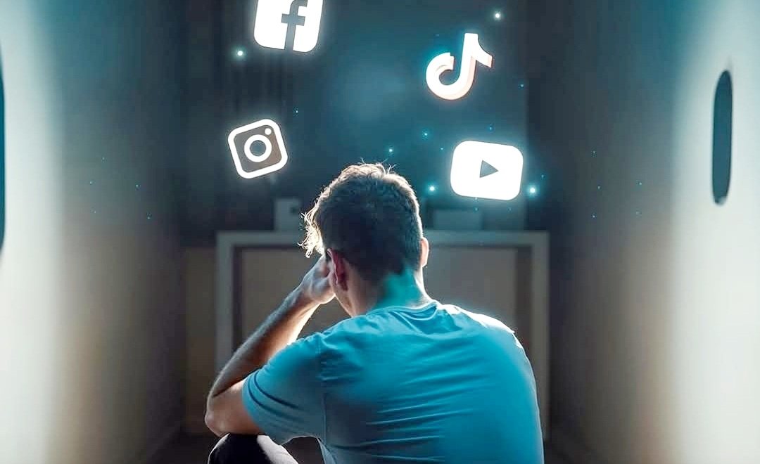 دراسة تكشف أن المراهقين لا يعيشون حياة عادية بسبب التكنولوجيا