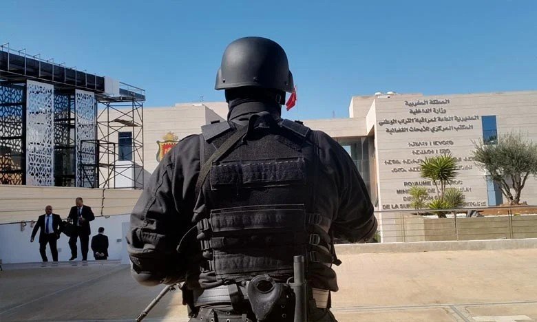 158 مشتبهاً بارتكاب أفعال إرهابية في المغرب: تفاصيل التقرير السنوي