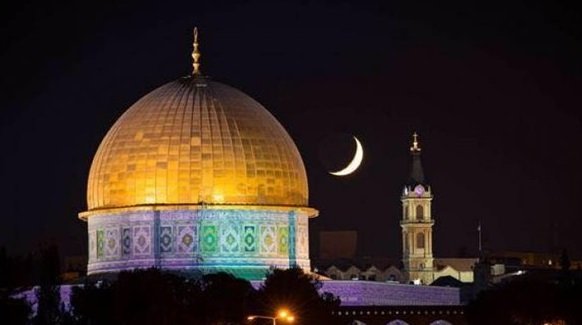 القدس ورمضان: حين تلتقي الروحانية مع صمود أهل المدينة