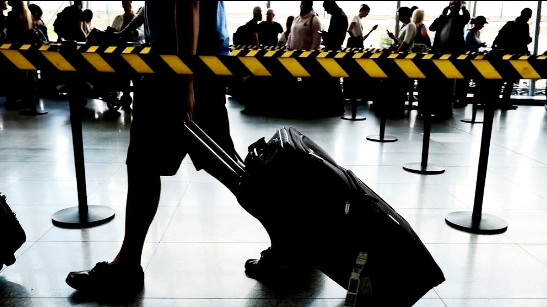 رسالة داخلية تكشف: إدارة ترامب شدّدت مراقبة طالبي التأشيرة بسبب زياراتهم لغزة