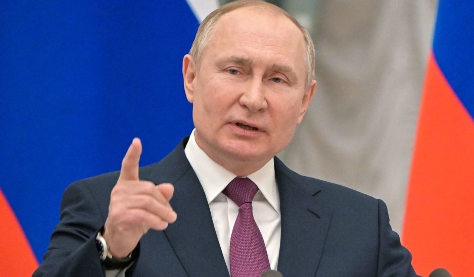 بوتين يستبعد استخدام السلاح النووي في أوكرانيا ويؤكد: نملك الوسائل لإنهاء الحرب دون تصعيد