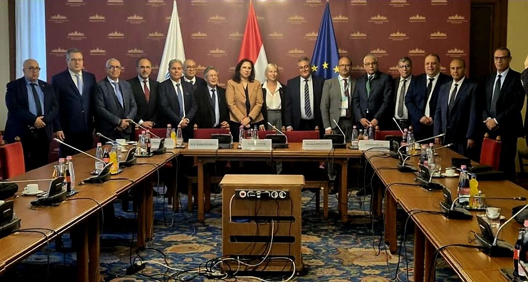 الوفد الوزاري المغربي يشارك في مؤتمر “تايمز للتعليم العالي جامعات أوروبا 2025”