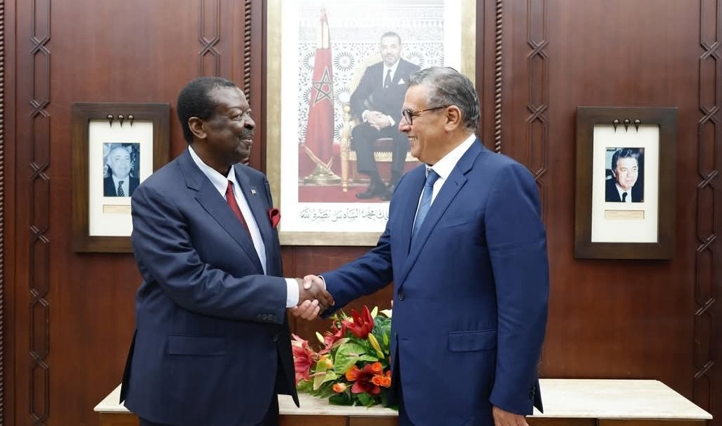 رئيس الحكومة عزيز أخنوش يشيد بالدينامية الإيجابية في العلاقات بين المغرب وكينيا