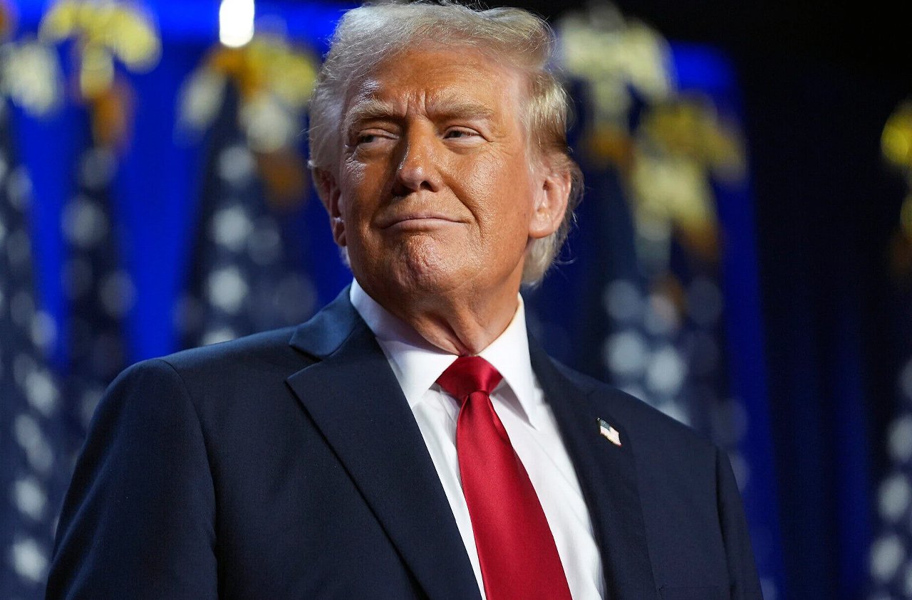 الرئيس ترامب يعلن عن إتفاق تجاري “تاريخي” مع المملكة المتحدة