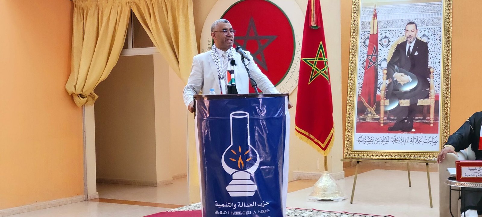 عبد الله بووانو من الرشيدية  يدين استفزازات البوليساريو ويدعوا لحلها