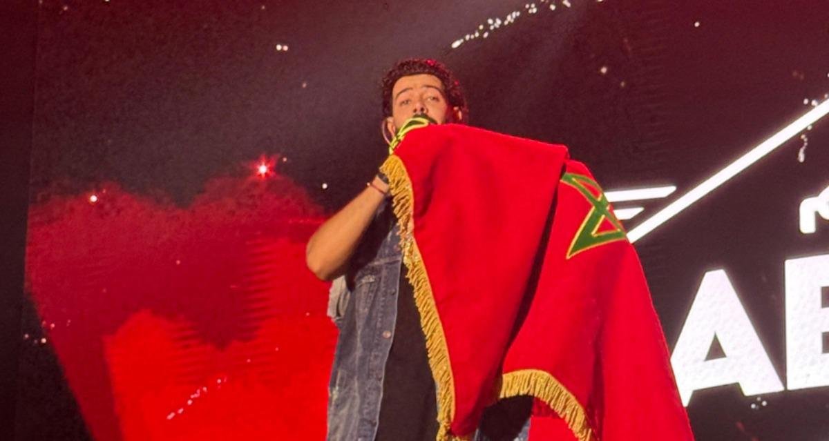 ديستانكت يُشعل “موروكو مول” في أول لقاء مع جمهوره ويُطلق ألبومه الجديد “BABABA WORLD”