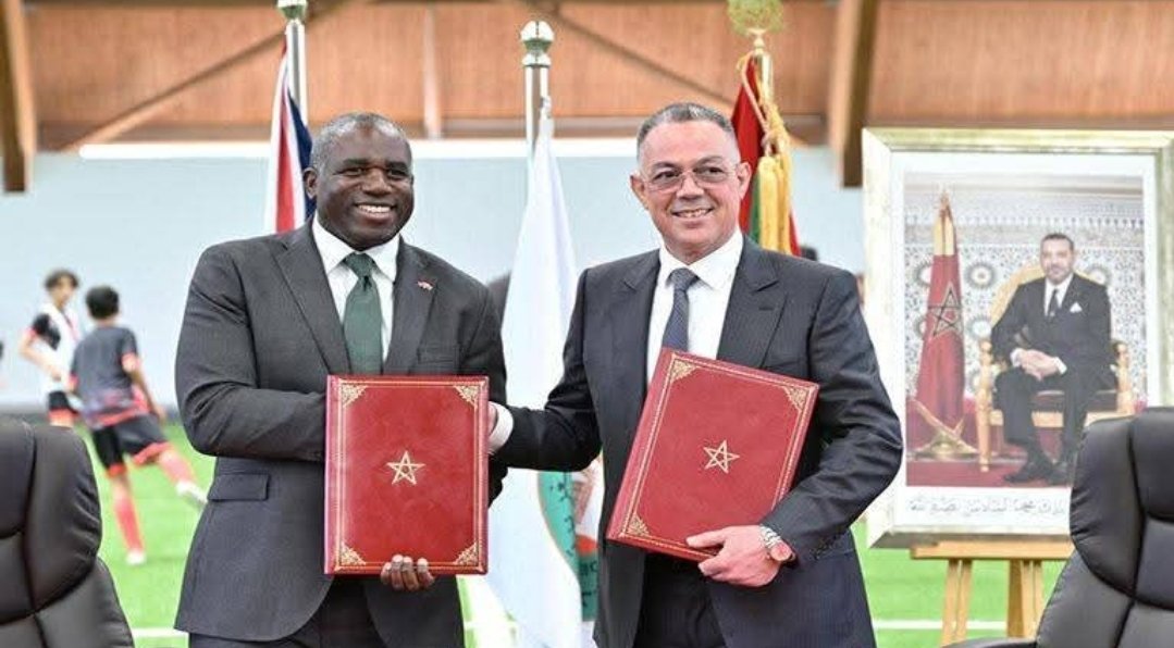 المغرب والمملكة المتحدة يوقعان مذكرة تفاهم لدعم تنظيم كأس العالم 2030