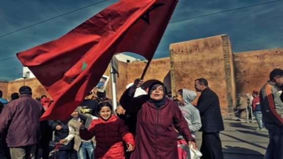 المرأة المغربية .. حضور سياسي بارز مقابل تراجع اقتصادي وتعليمي