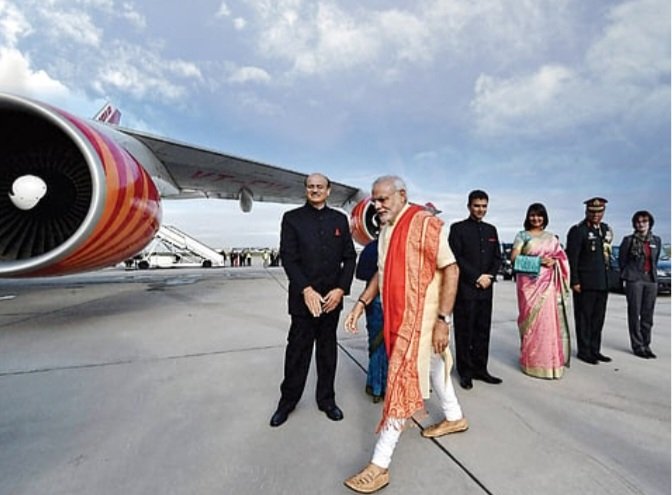 بعد اعادة انتخابه .. ناريندا مودي يبدأ جولته الدولية من المغرب