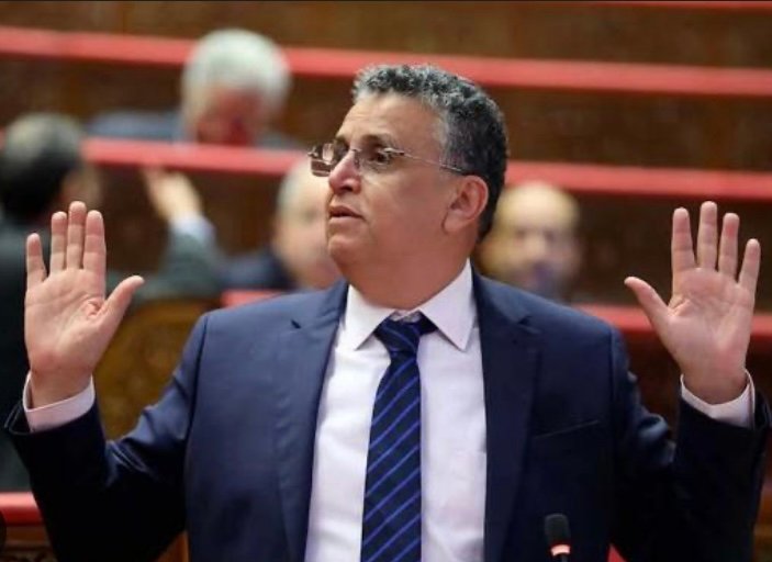 تعويضات جديدة لكتاب الضبط مقابل العمل الإضافي خارج أوقات الدوام