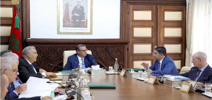 مجلس الحكومة يصادق على مشروع مرسوم يهم تأليف اللجنة الإدارية الخاصة بالبريد والمواصلات