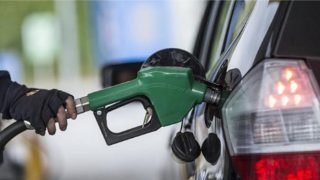 قطاع المحروقات يحقق أرباحًا قياسية بالمغرب