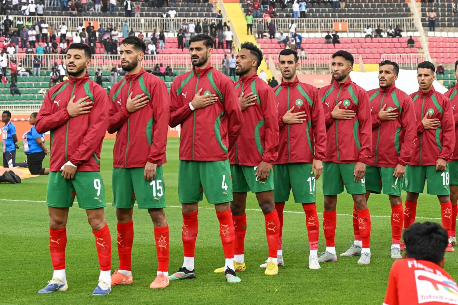 المنتخب المحلي يحجز بطاقة النهائي بعد فوز مثير على السنغال بالترجيح
